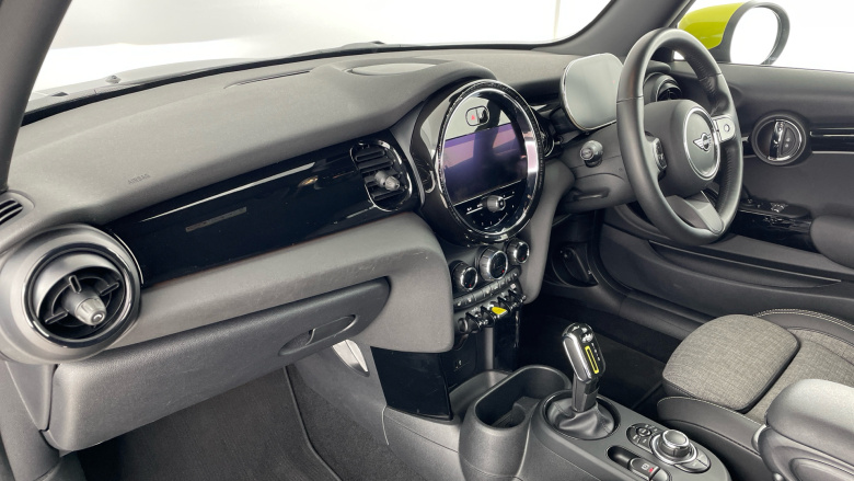 MINI Hatchback 135kW Cooper S Level 2 33kWh 3dr Auto Electric Hatchback